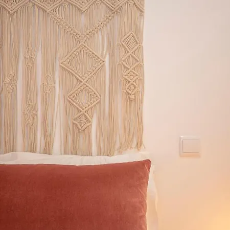 Appartamento Liiiving In - Flores Design Experience