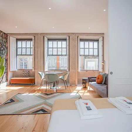Apartment Liiiving In - Flores Design Experience Porto