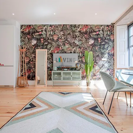 Liiiving In - Flores Design Experience Oporto