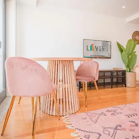Liiiving In - Flores Design Experience * 波尔图