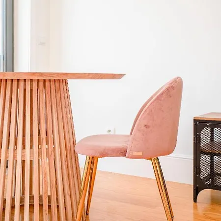 Liiiving In - Flores Design Experience * 波尔图